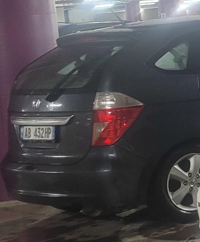 HONDA FR-V