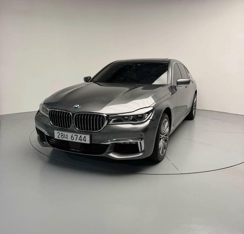 BMW 7 Series