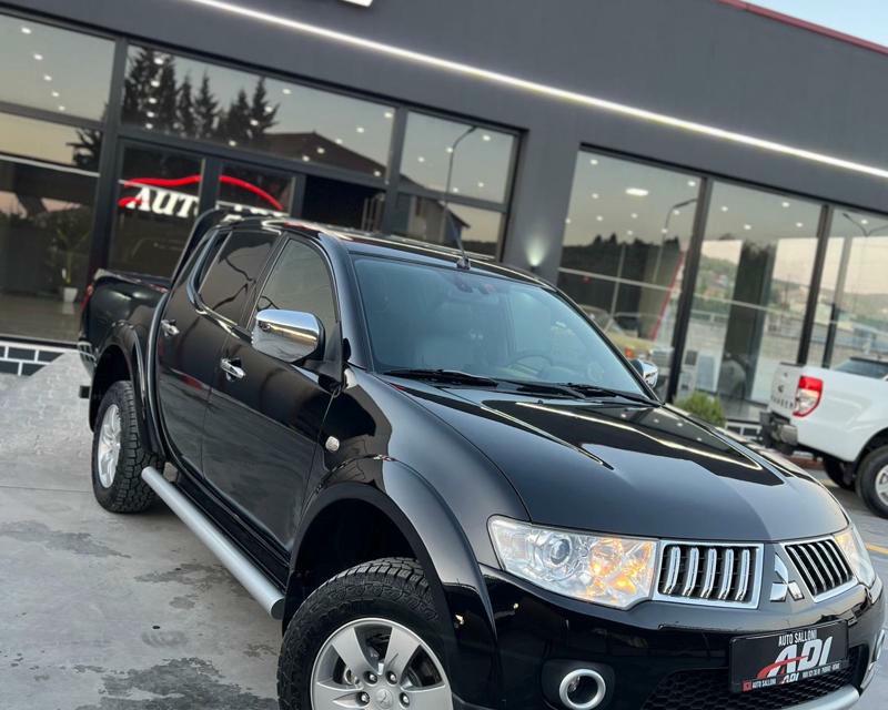 Mitsubishi L200
