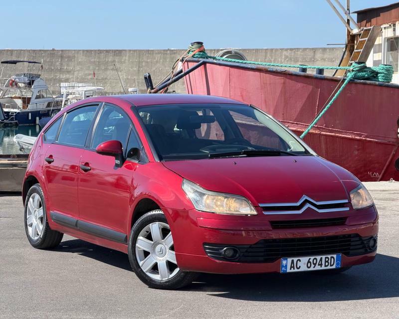 CITROEN ë-C4