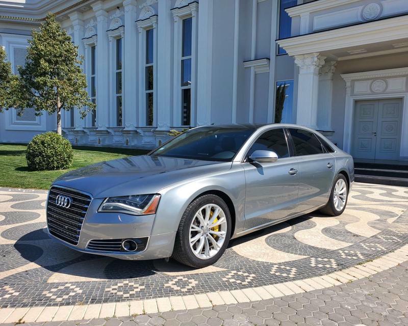 Audi A8