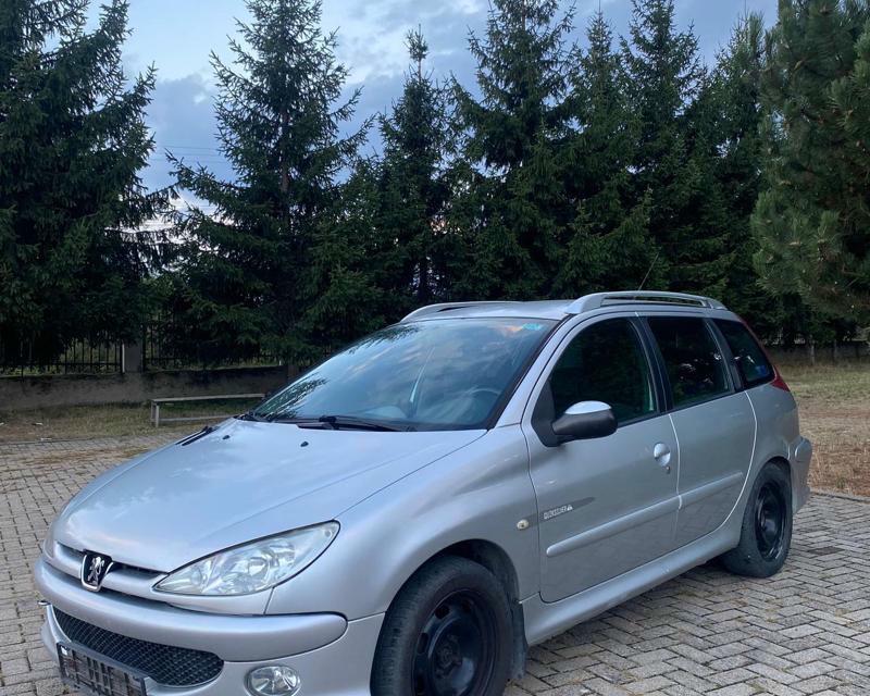 Peugeot 206