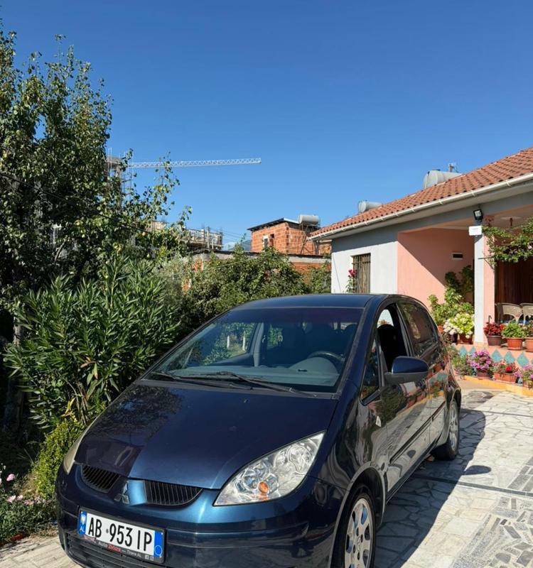 Mitsubishi Colt