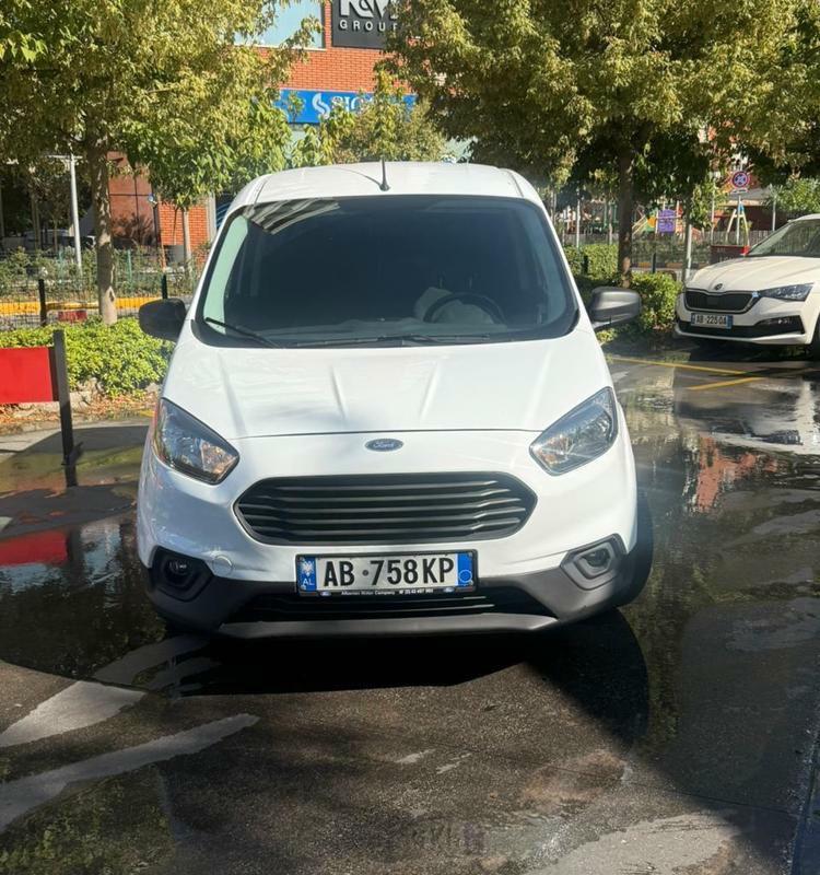 Ford Courier