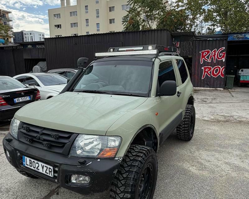 Mitsubishi Pajero