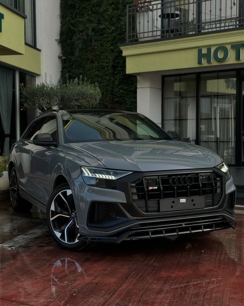 Audi SQ8 2020 - foto 1