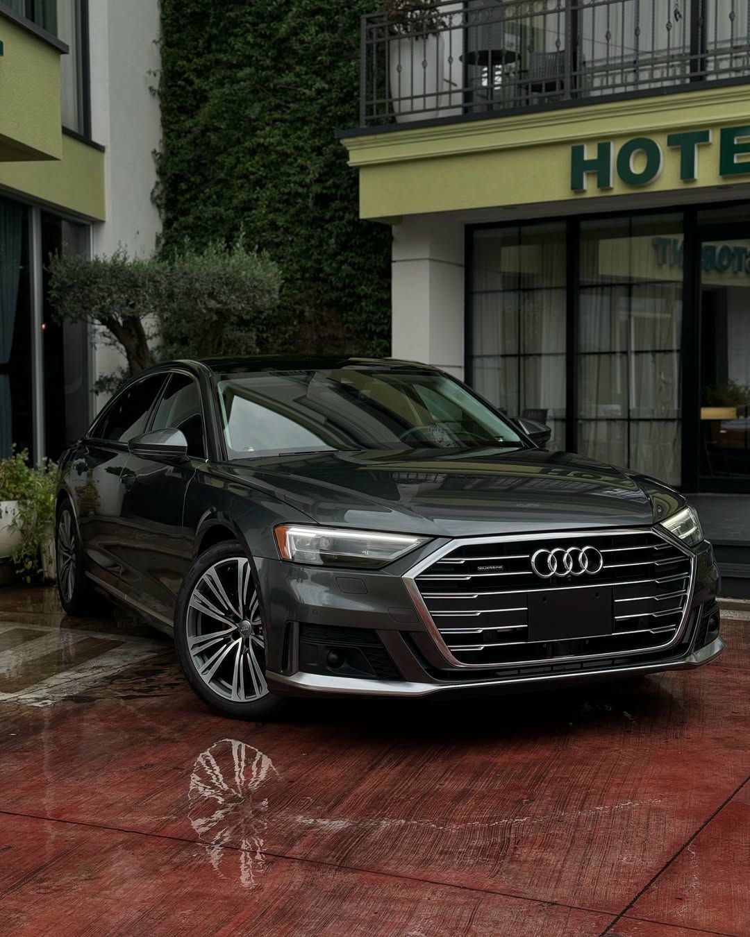 Audi A8 2019 - foto 1