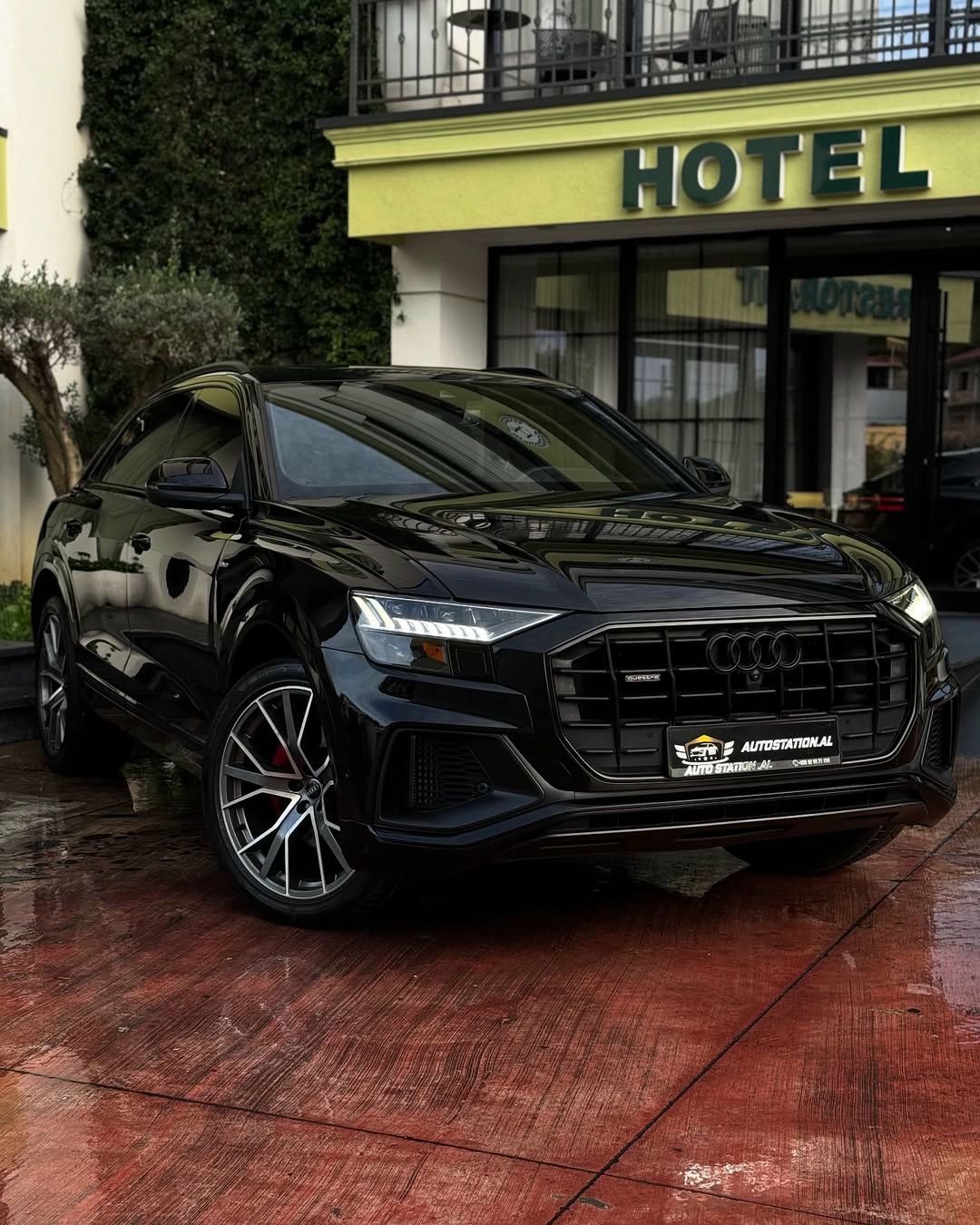 Audi Q8 2020 - foto 1