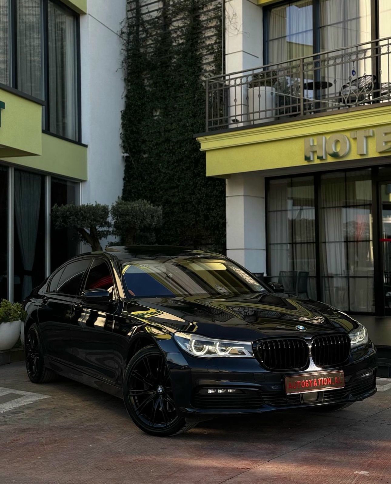 BMW 7 Series 2018 - foto 1