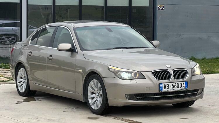 BMW 5 Series 2008 - foto 1