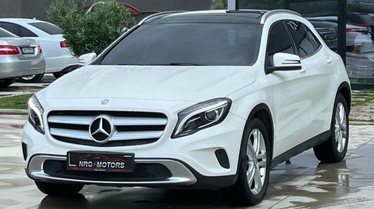 Mercedes-Benz GLA 2015 - foto 1