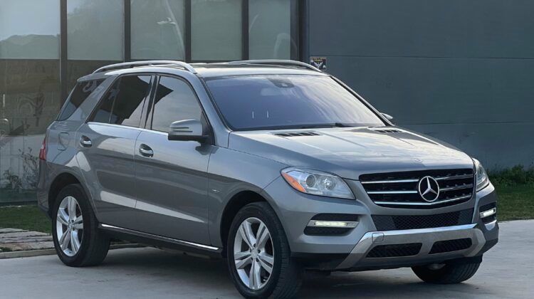Mercedes-Benz ML-Class 2012 - foto 1