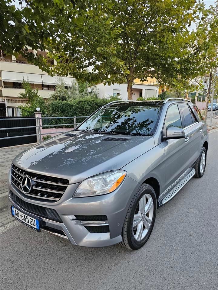 Mercedes-Benz ML-Class 2012 - foto 1