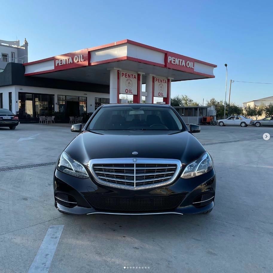 Mercedes-Benz 220 2015 - foto 1