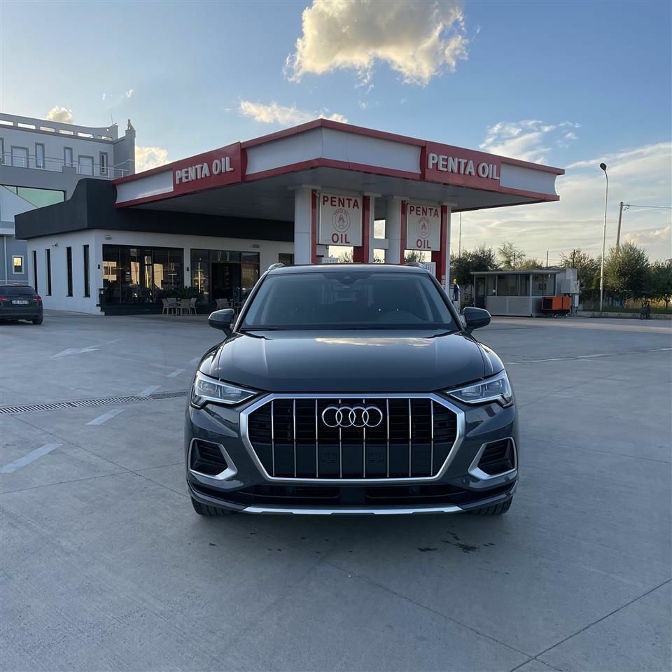Audi Q3 2018 - foto 1