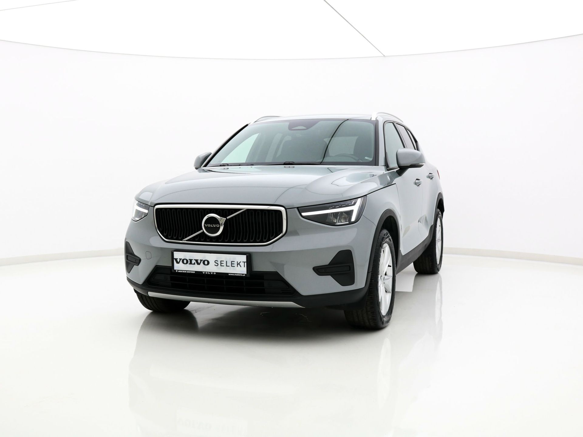 Volvo XC40 2023 - foto 1