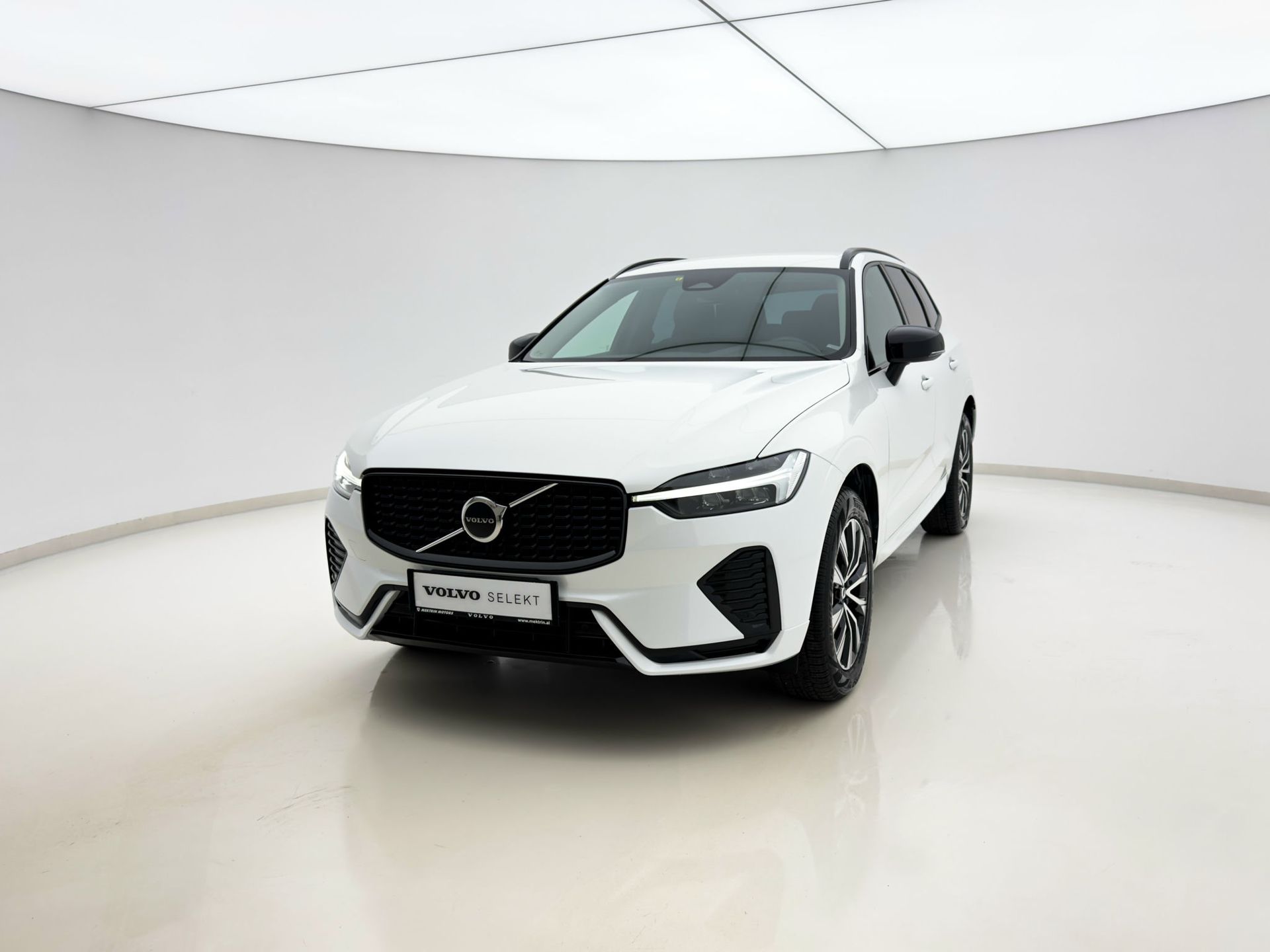 Volvo XC60 2023 - foto 1