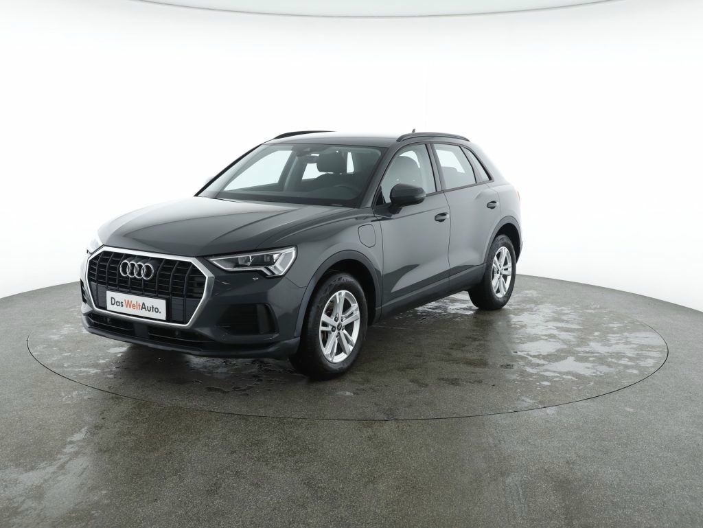 Audi Q3 2022 - foto 1