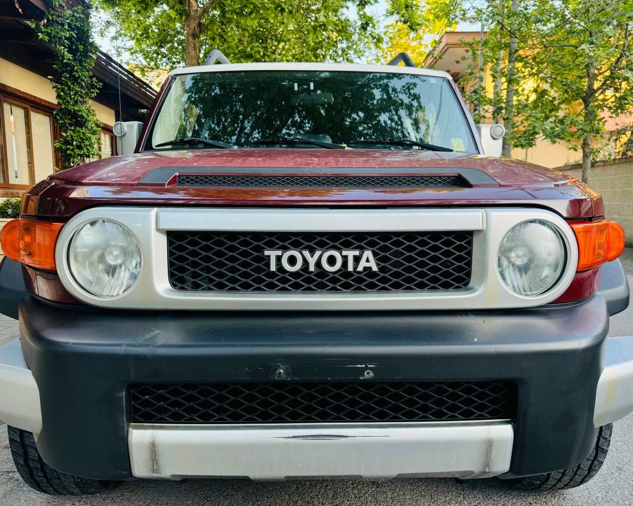 Toyota FJ Cruiser 2008 - foto 1