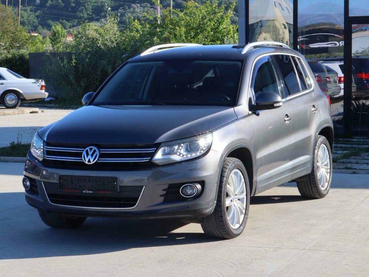 Volkswagen Tiguan 2012 - foto 1