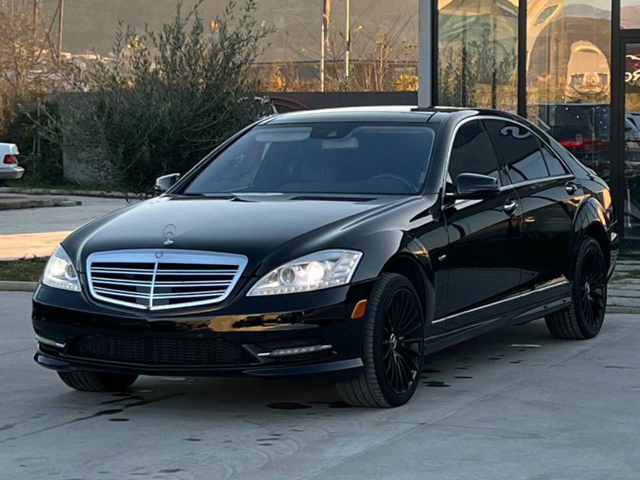 Mercedes-Benz S-Class 2012 - foto 1