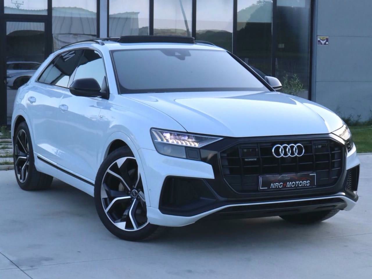 Audi Q8 2021 - foto 1
