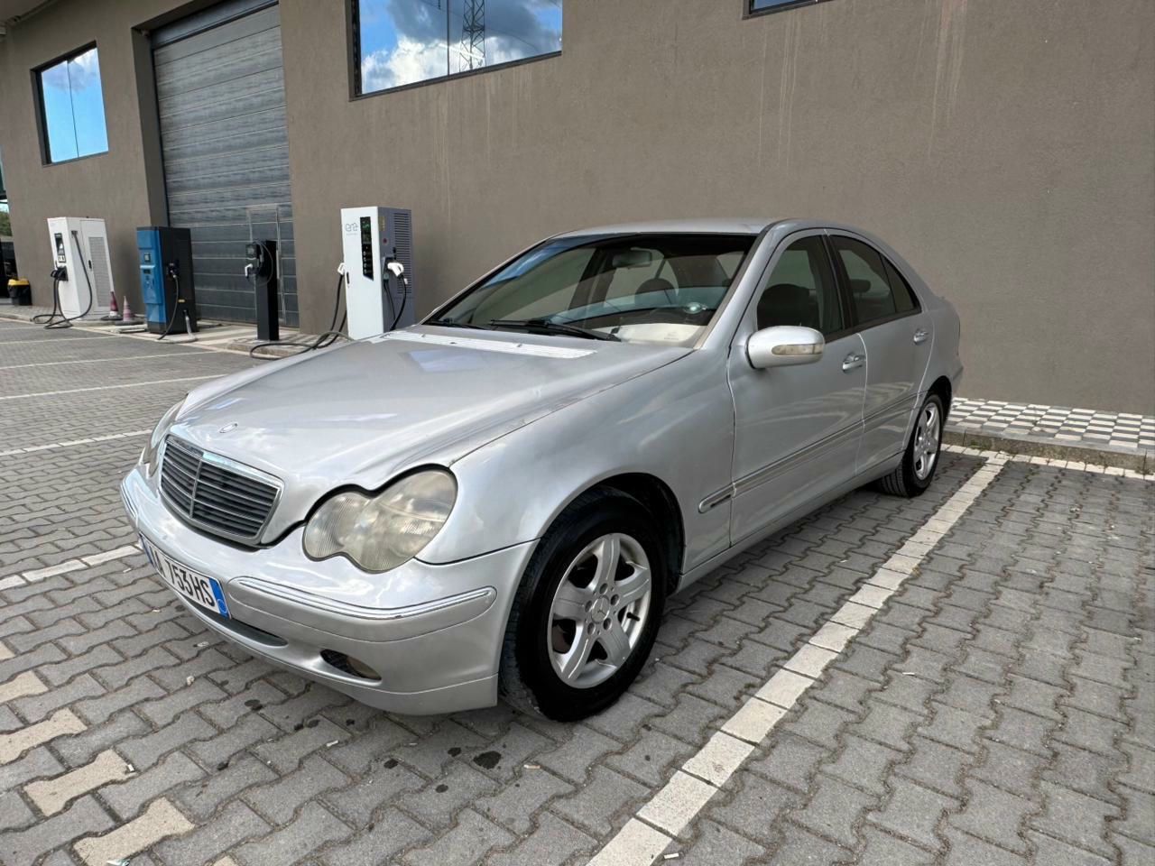 Mercedes-Benz C-Class 2001 - foto 1