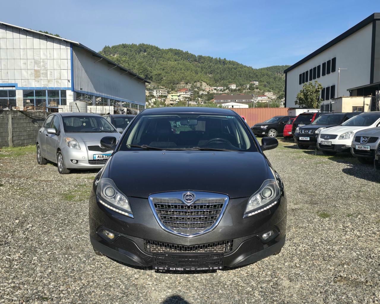Lancia Delta 2011 - foto 1