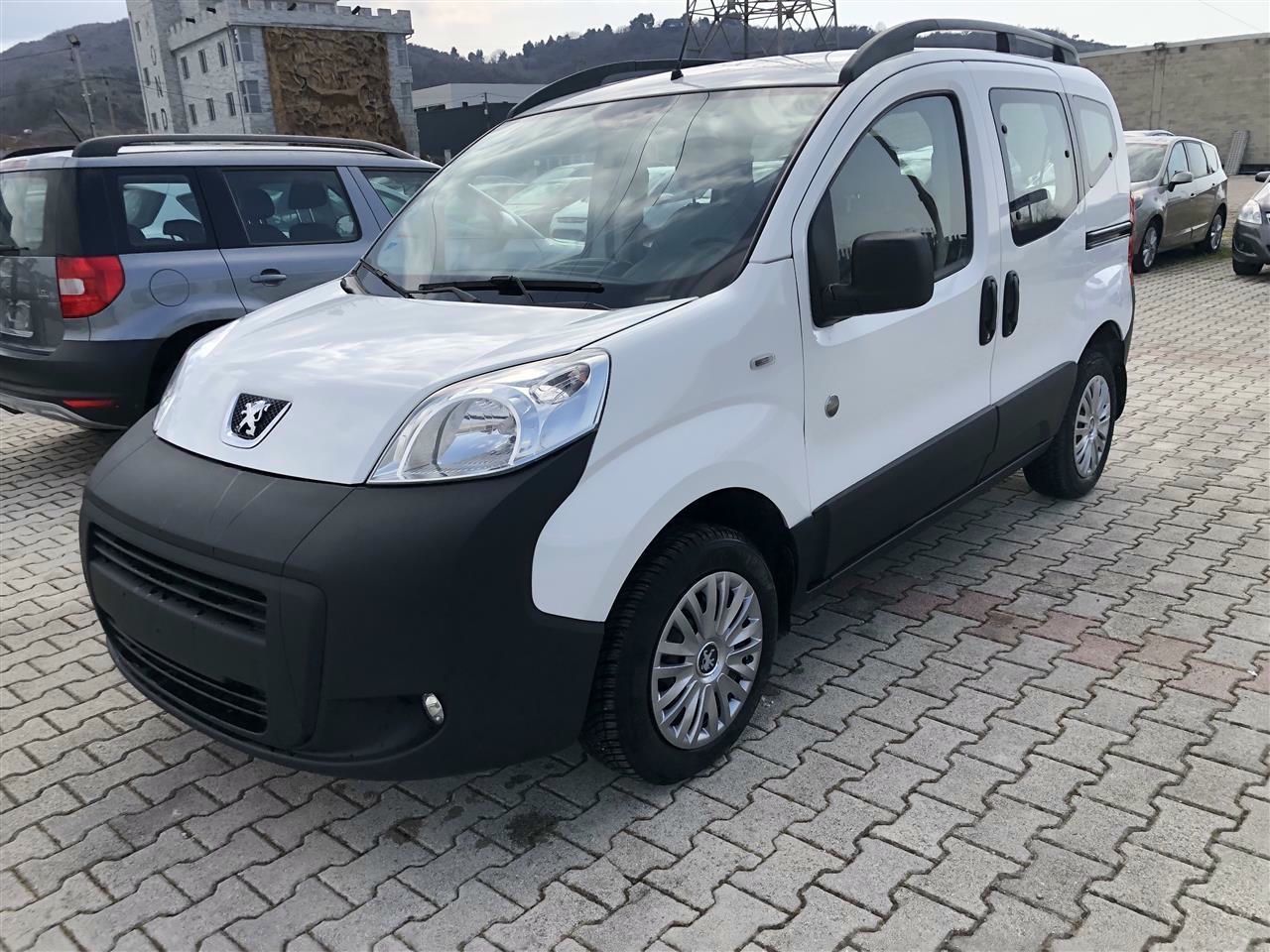 Peugeot Partner Tepee 2009 - foto 1