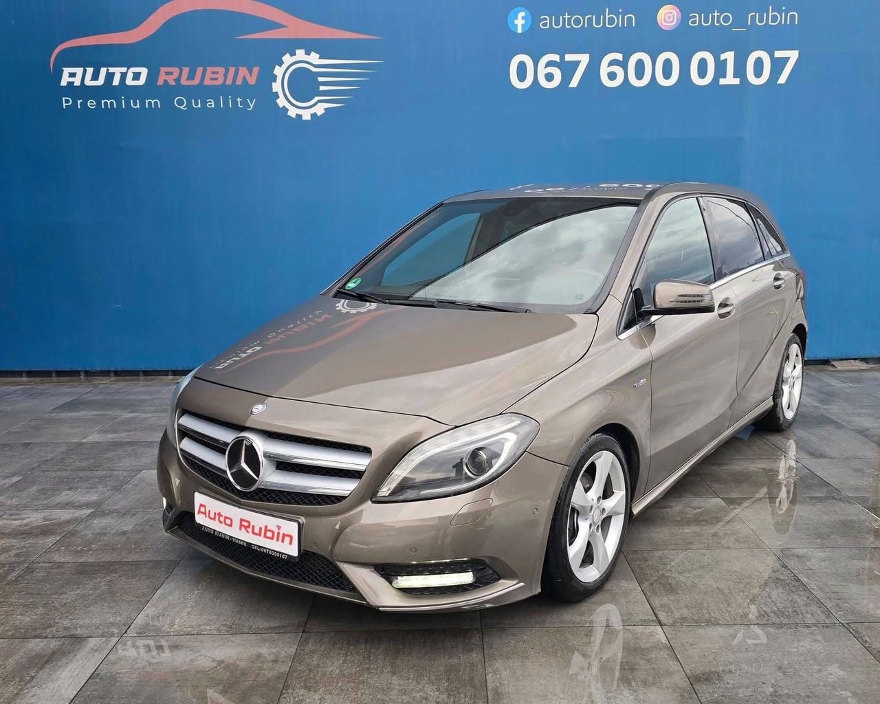 Mercedes-Benz B-Class 2012 - foto 1
