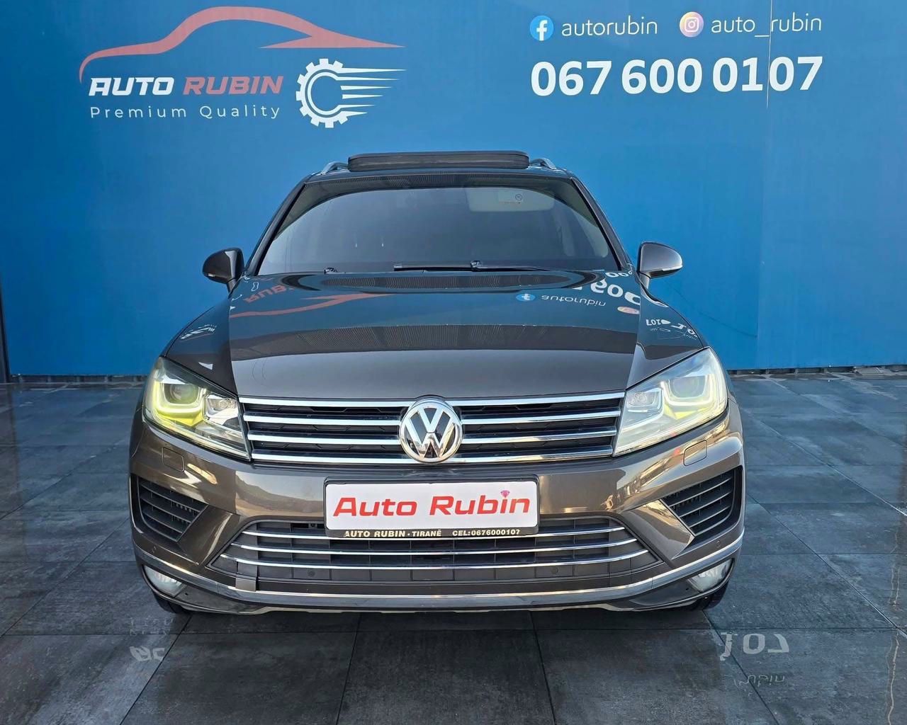 Volkswagen Touareg 2016 - foto 1