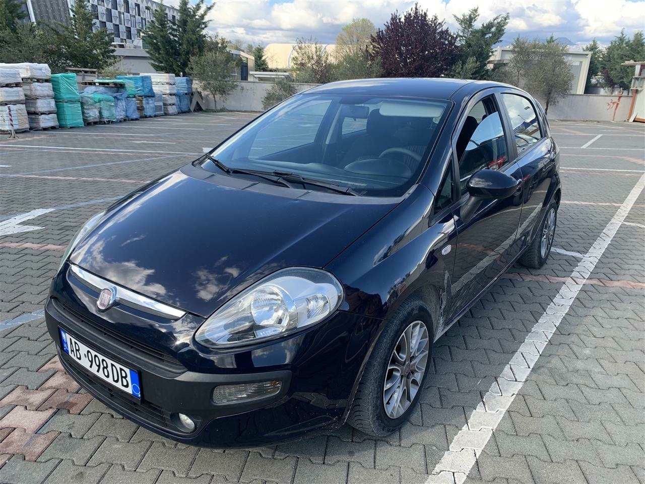 Ford Fiesta 2019 - foto 1