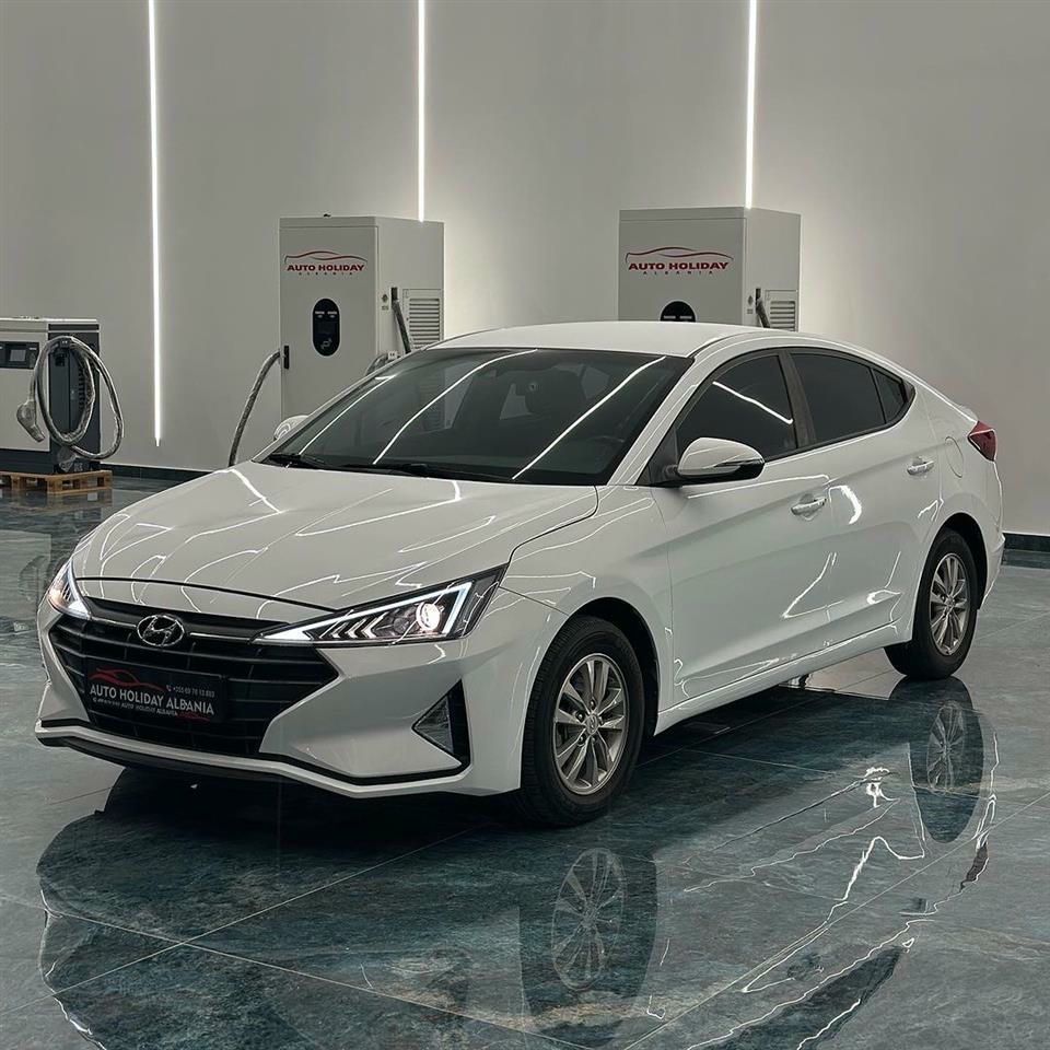 Hyundai Elantra 2020 - foto 1