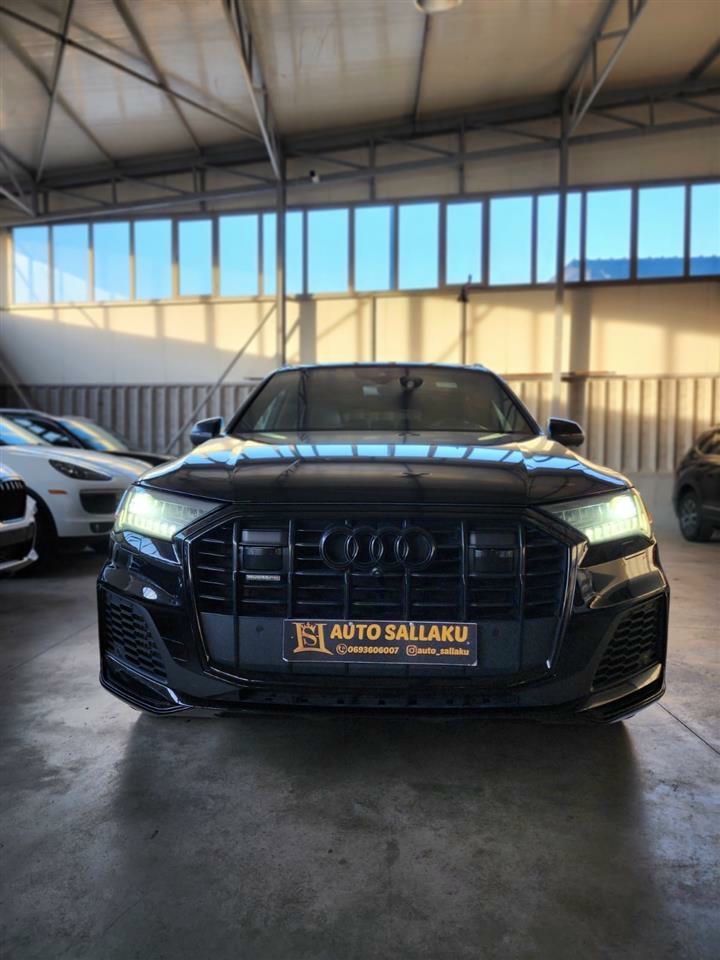 Audi Q7 2020 - foto 1