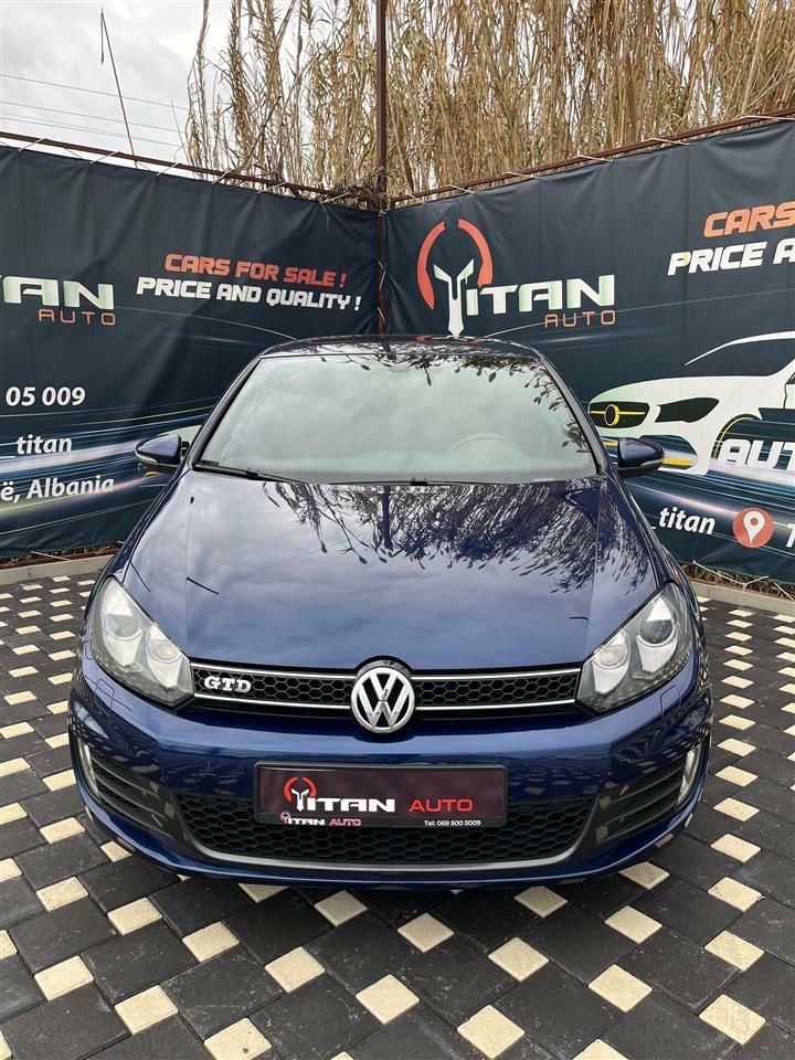 Volkswagen Golf 2010 - foto 1