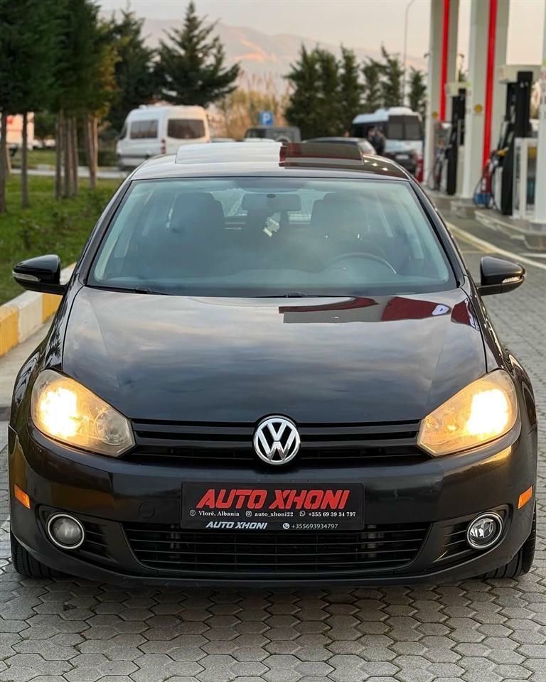 Volkswagen Golf 2011 - foto 1
