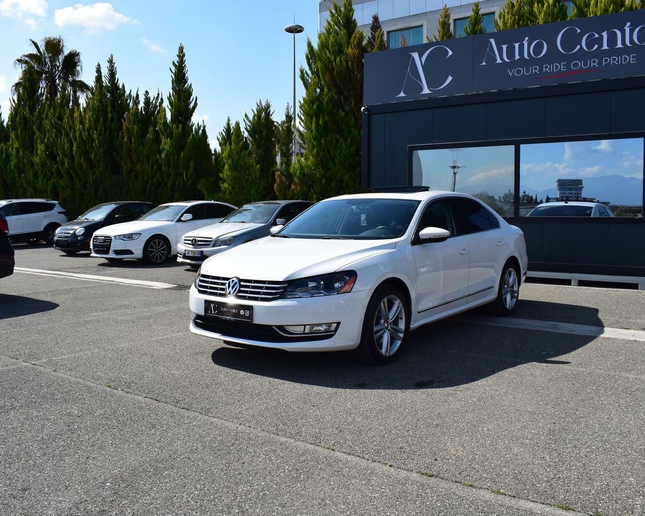 Volkswagen Passat 2013 - foto 1