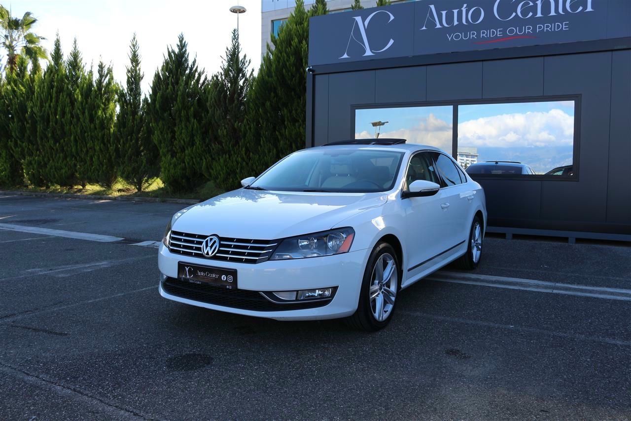 Volkswagen Passat 2012 - foto 1
