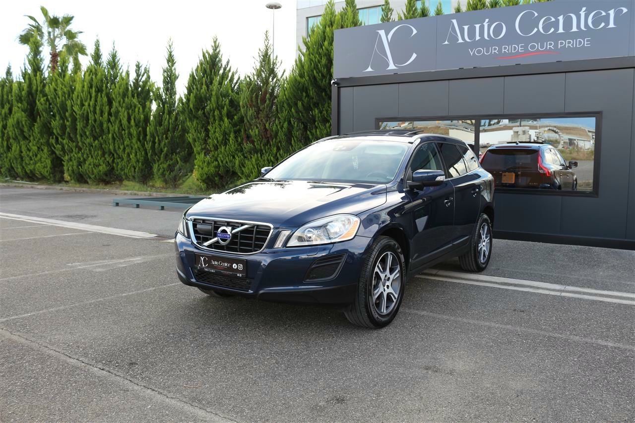 Volvo XC60 2012 - foto 1