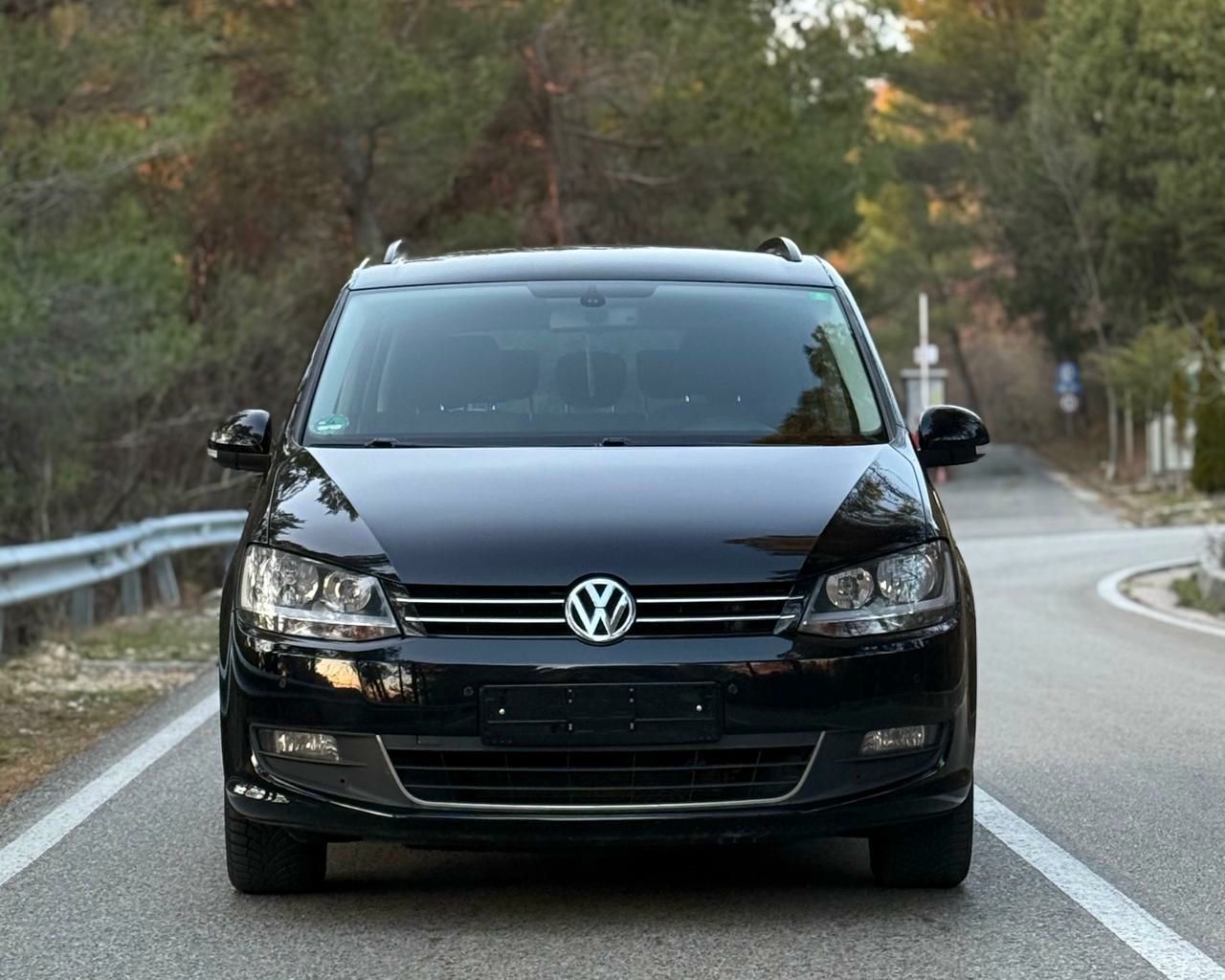 Volkswagen Sharan 2011 - foto 1