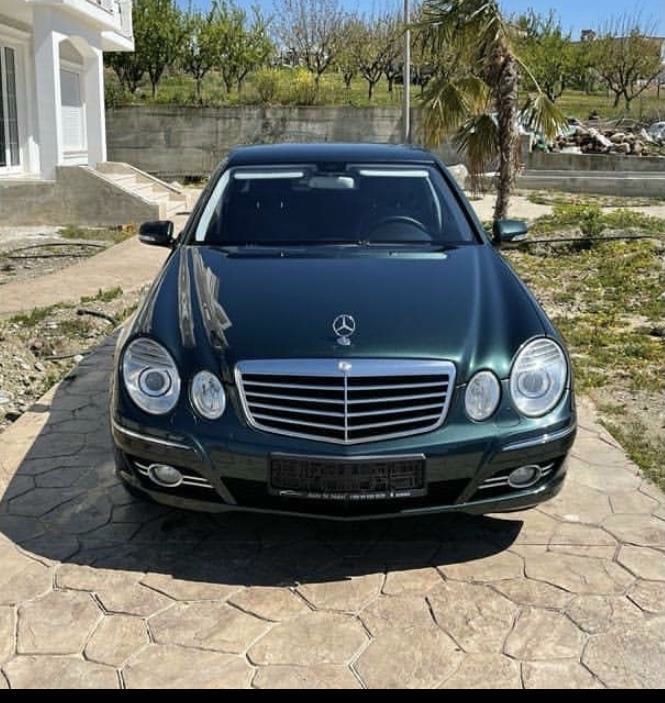 Mercedes-Benz E-Class 2006 - foto 1