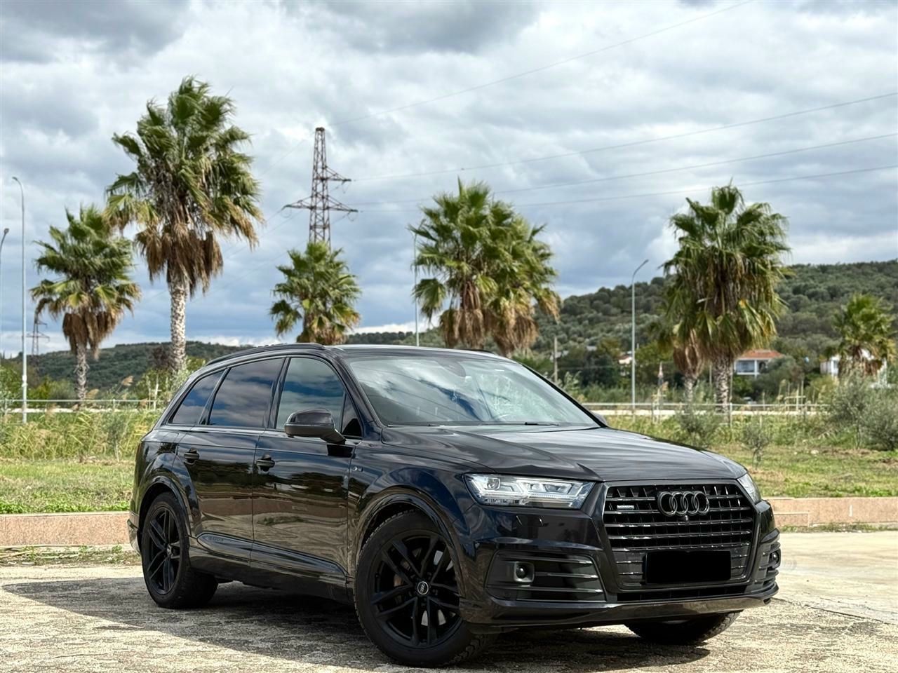 Audi Q7 2017 - foto 1