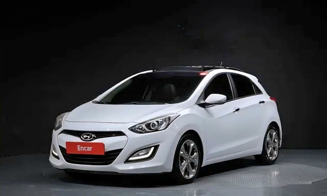 Hyundai i30 2012 - photo 1