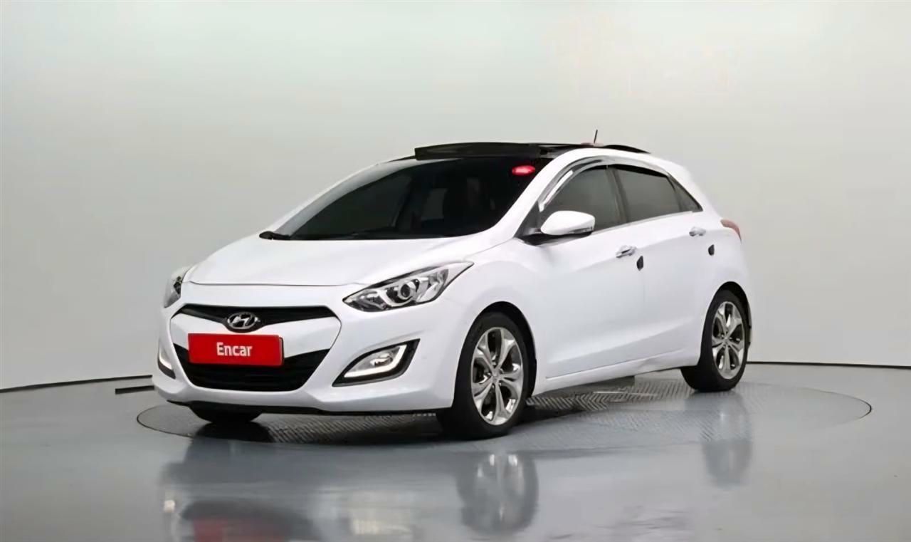 Hyundai i30 2012 - foto 1