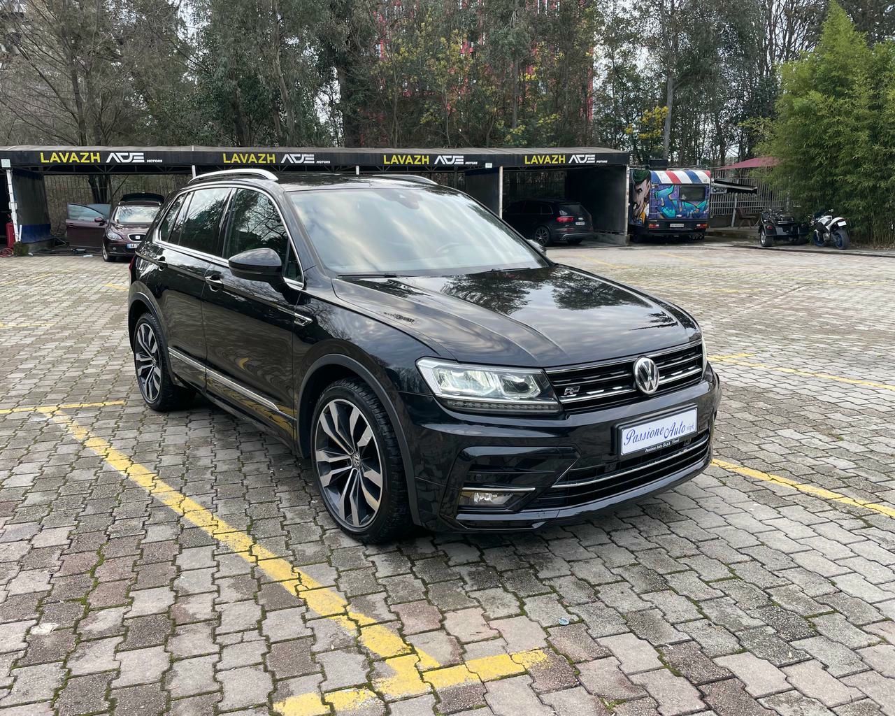 Volkswagen Tiguan 2019 - foto 1
