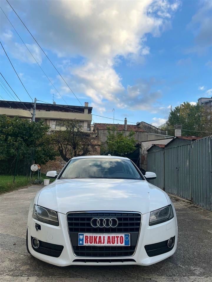 Audi A5 2010 - foto 1