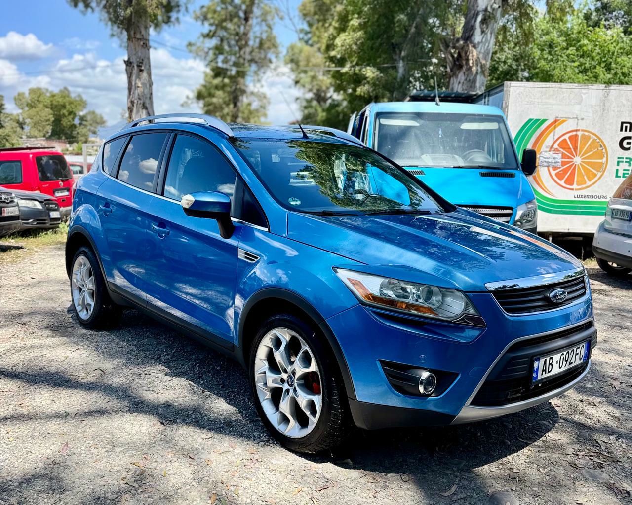 Ford Kuga 2009 - foto 1