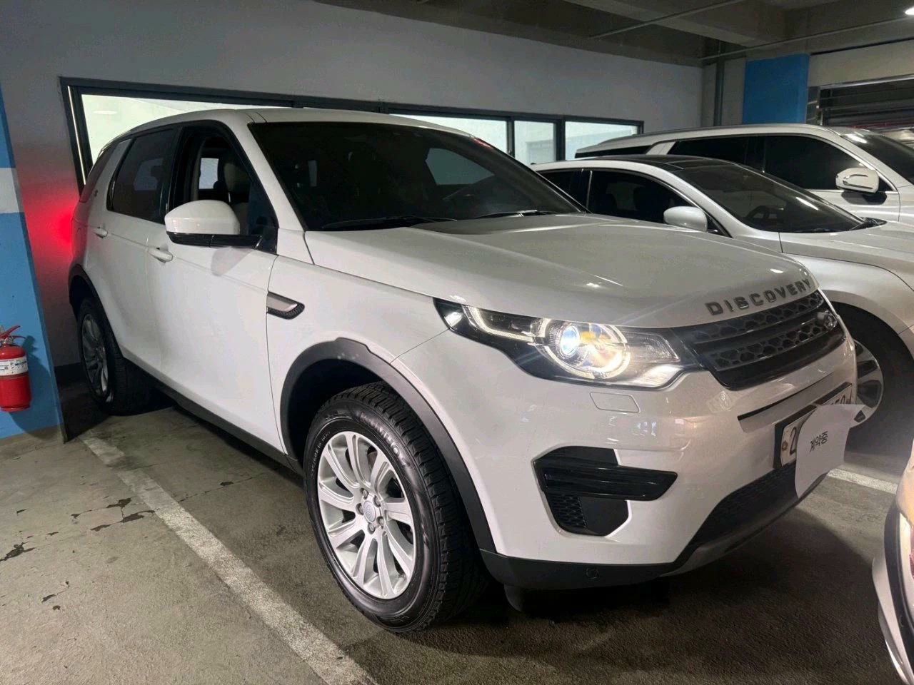 Land Rover Discovery Sport 2016 - foto 1