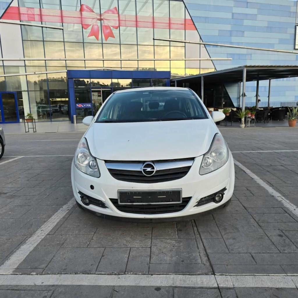 Opel Corsa 2007 - foto 1