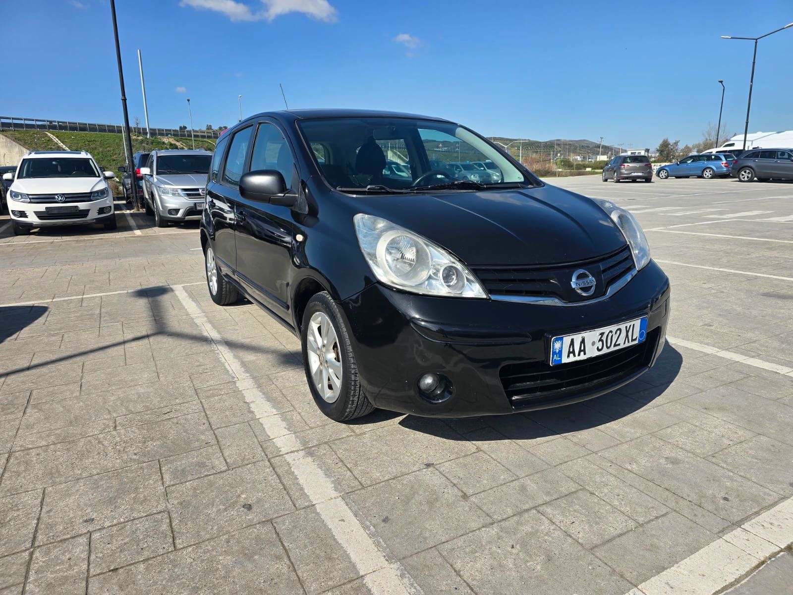 Nissan Note 2010 - foto 1